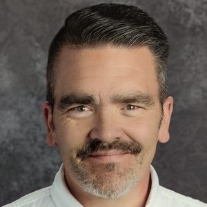 Meet your Posher, Larry